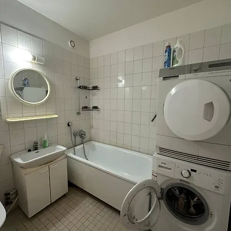 Spacious 2 Bedroom 75 Sqm Kannelmki Apartmán *