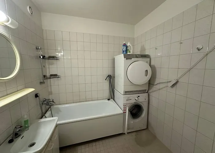 Spacious 2 Bedroom 75 Sqm Kannelmki Apartment