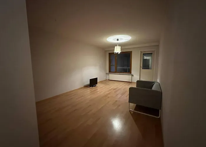 Spacious 2 Bedroom 75 Sqm Kannelmki شقة *