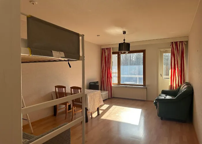 Apartment Spacious 2 Bedroom 75 Sqm Kannelmki *